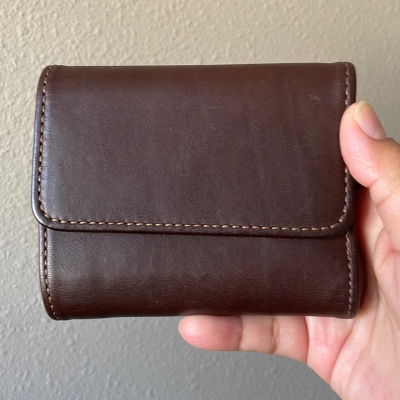 Vintage coach wallet comes with dust bag - Picture 9 of 15